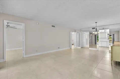 1251 SE Sugar Sands Boulevard Riviera Beach FL 33404