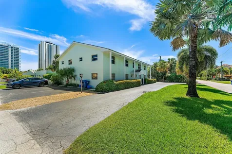 3036 Park Avenue Riviera Beach FL 33404