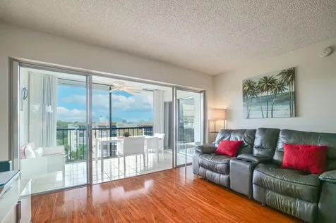 3930 Inverrary Boulevard Lauderhill FL 33319