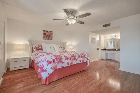 3930 Inverrary Boulevard Lauderhill FL 33319