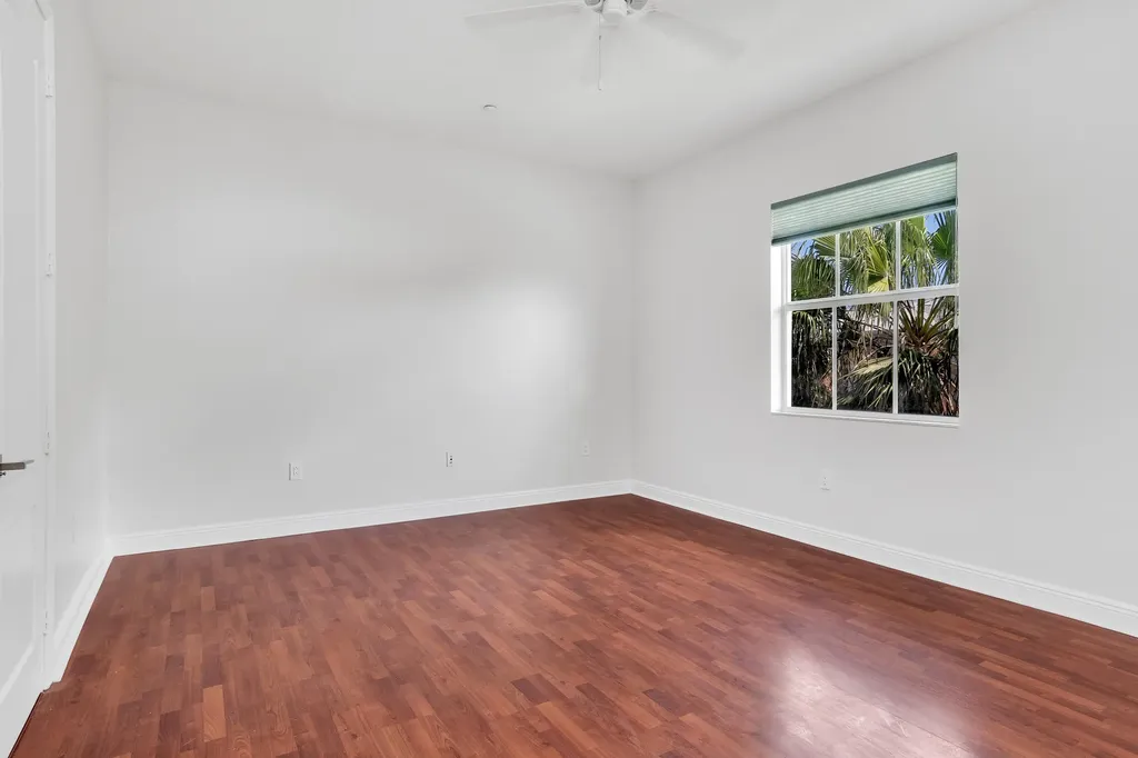 427 SW 13th Terrace Fort Lauderdale FL 33312
