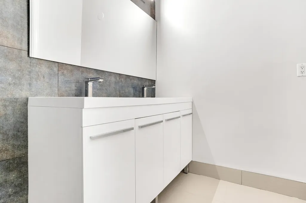 427 SW 13th Terrace Fort Lauderdale FL 33312