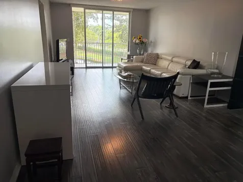 7763 Southampton Terrace Tamarac FL 33321