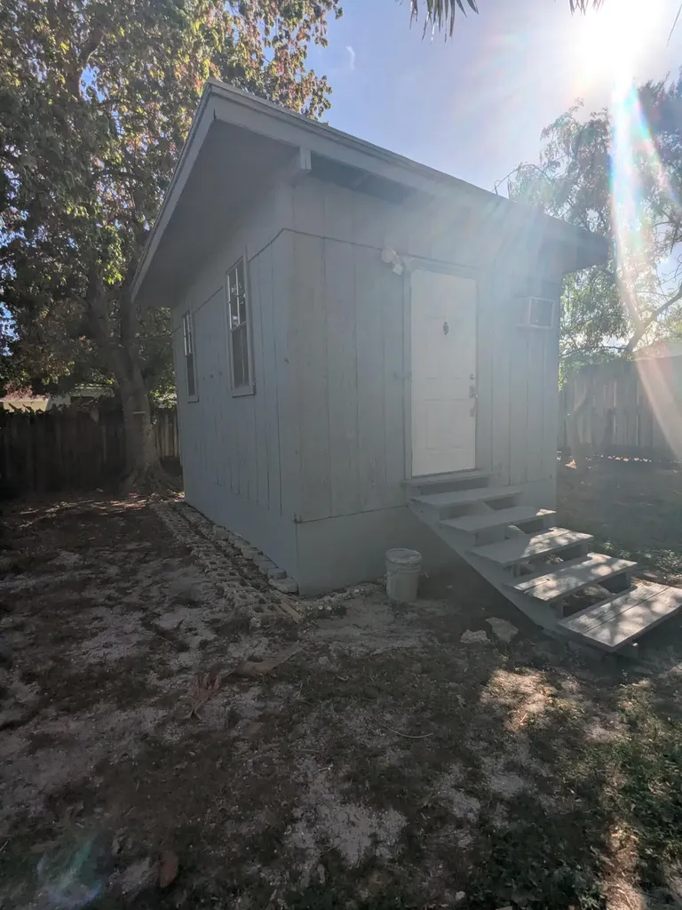 3611 Elizabeth Street Palm Springs FL 33461