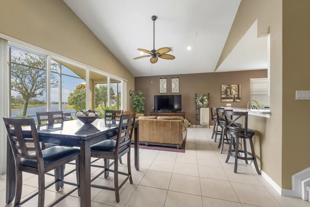 2924 SW Chatham Lane Port St Lucie FL 34953