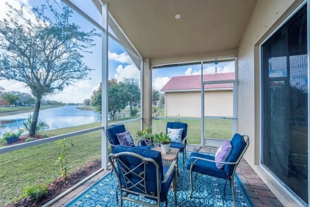 2924 SW Chatham Lane Port St Lucie FL 34953
