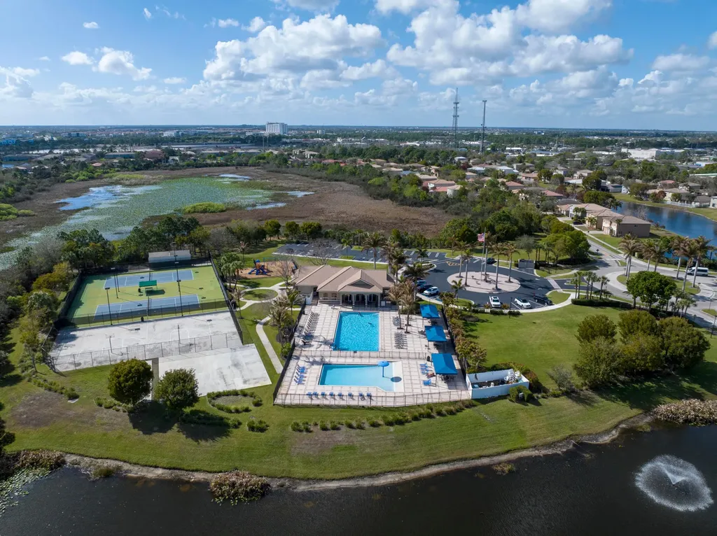 2924 SW Chatham Lane Port St Lucie FL 34953