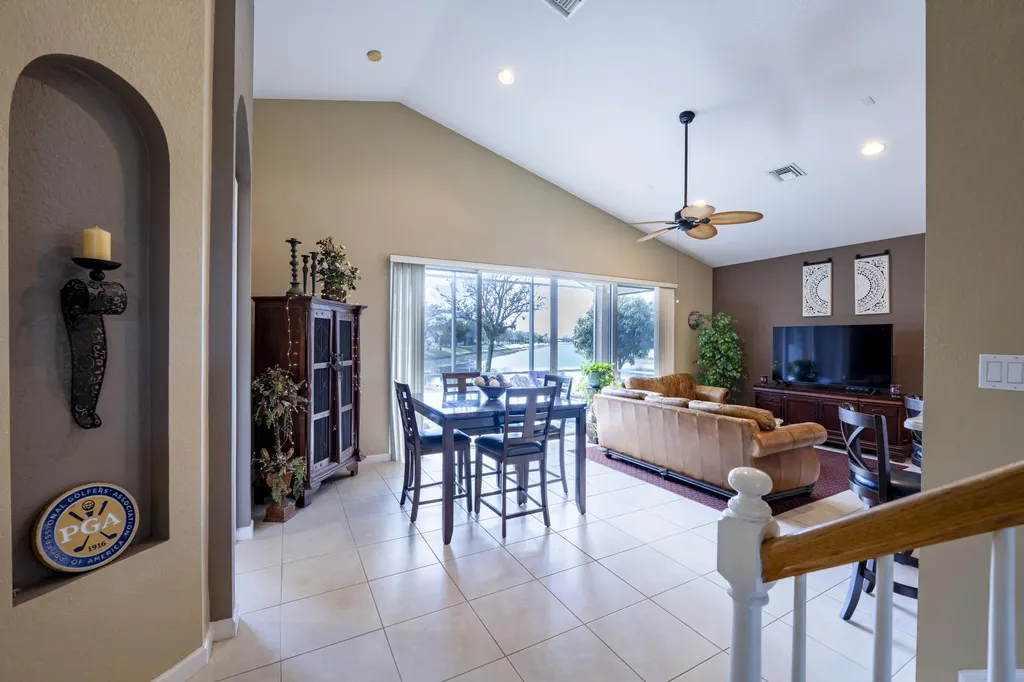 2924 SW Chatham Lane Port St Lucie FL 34953