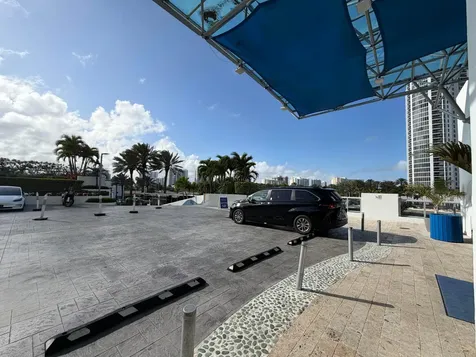 18683 Collins Avenue Sunny Isles Beach FL 33160