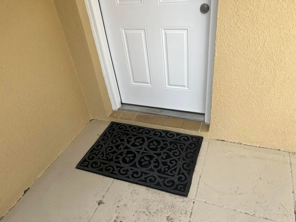 1916 19th Lane Palm Beach Gardens FL 33418