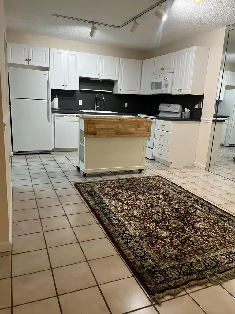 1916 19th Lane Palm Beach Gardens FL 33418