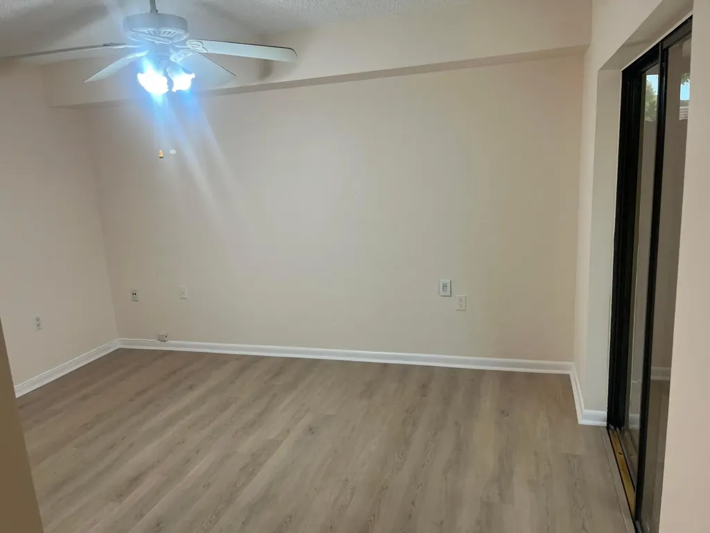 1916 19th Lane Palm Beach Gardens FL 33418