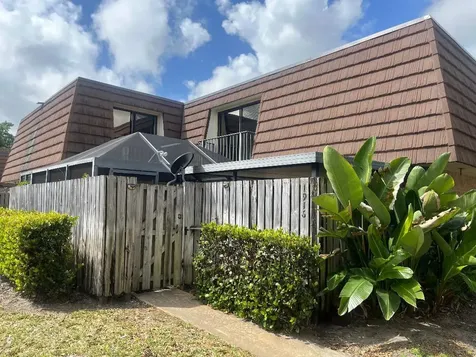 1916 19th Lane Palm Beach Gardens FL 33418