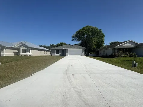 1330 28th Avenue Vero Beach FL 32960