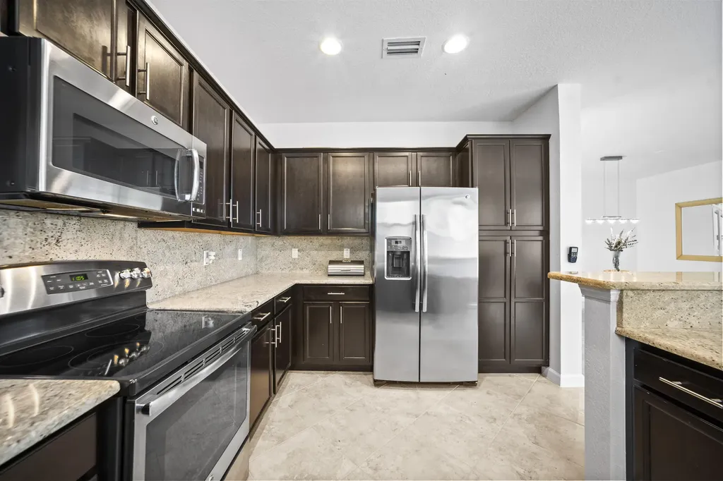 8440 Lakeview Trail Parkland FL 33076