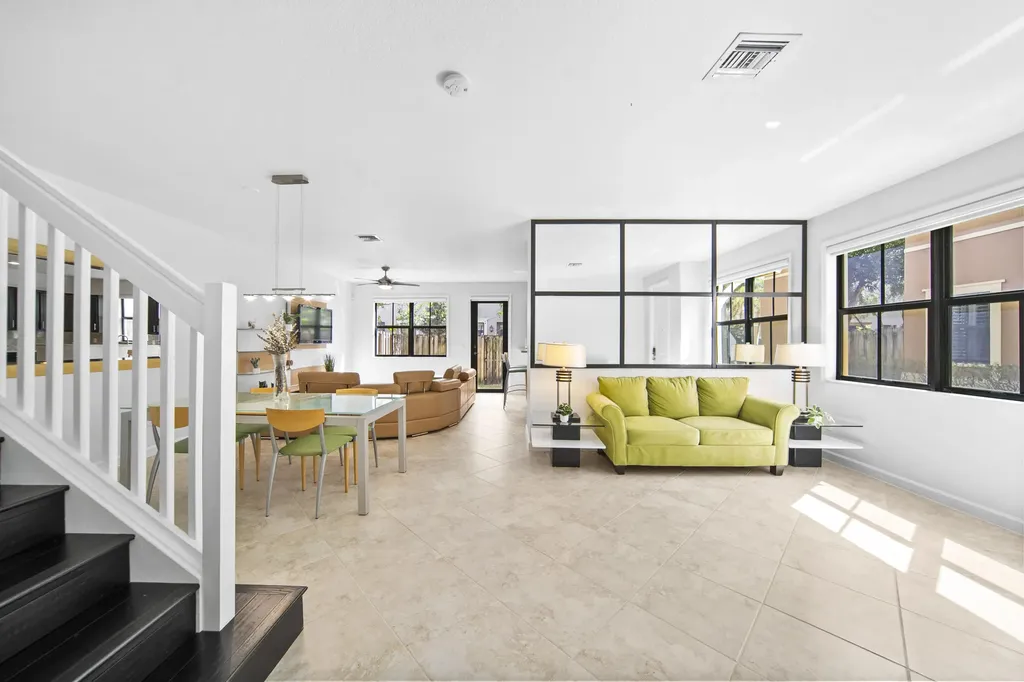 8440 Lakeview Trail Parkland FL 33076
