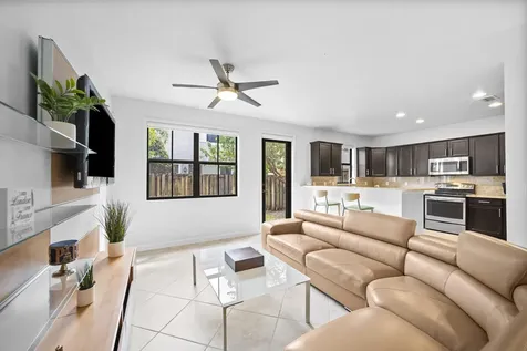 8440 Lakeview Trail Parkland FL 33076