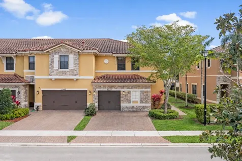 8440 Lakeview Trail Parkland FL 33076