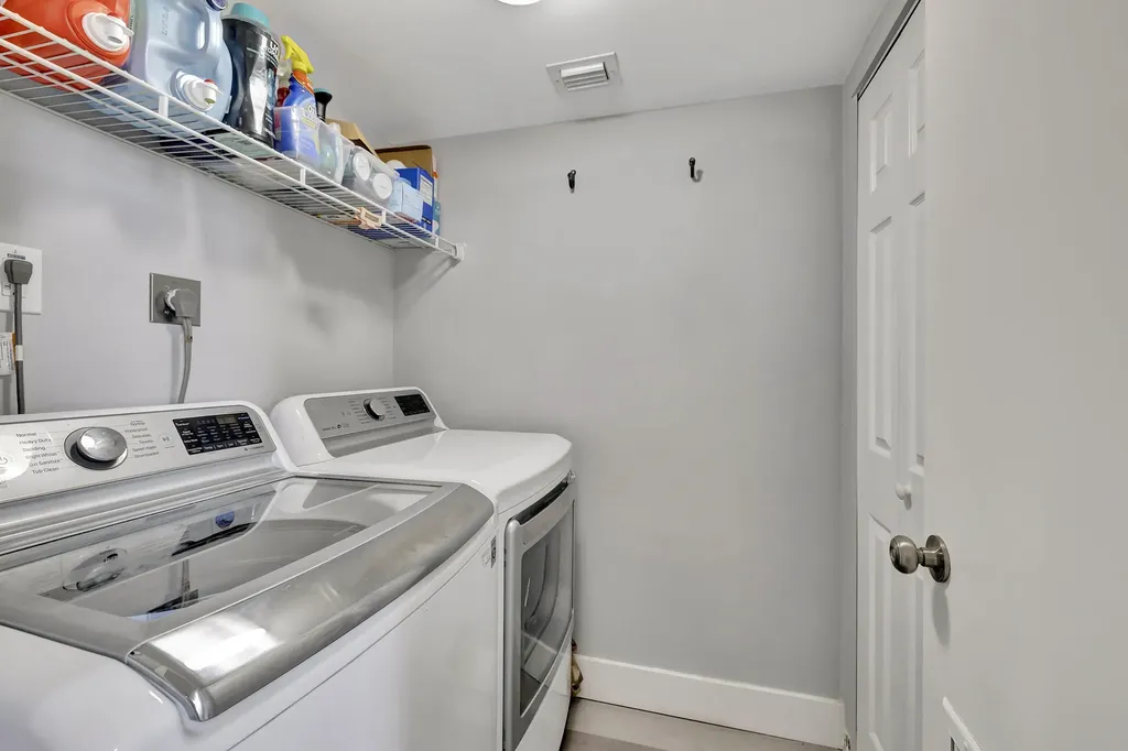 2200 S Cypress Bend Drive S Pompano Beach FL 33069