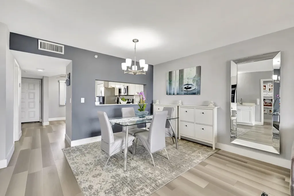 2200 S Cypress Bend Drive S Pompano Beach FL 33069