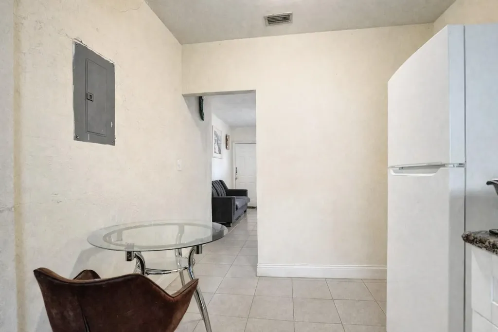 250 NW 83rd Street Miami FL 33150