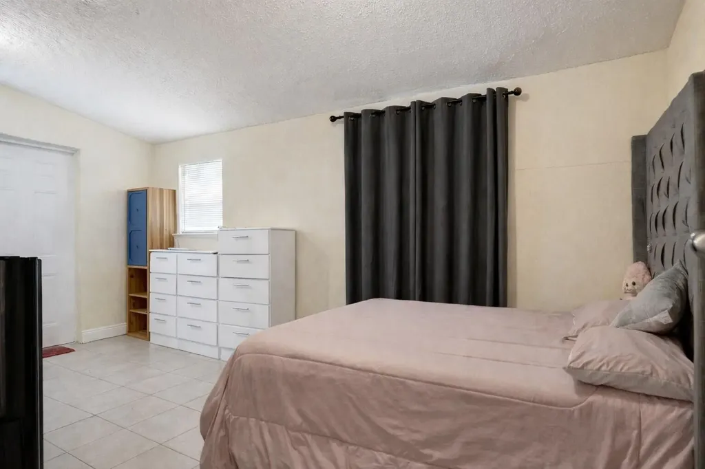 250 NW 83rd Street Miami FL 33150