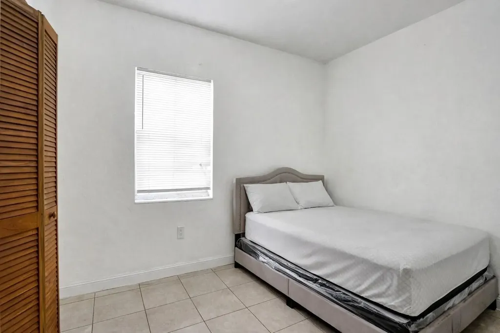 250 NW 83rd Street Miami FL 33150