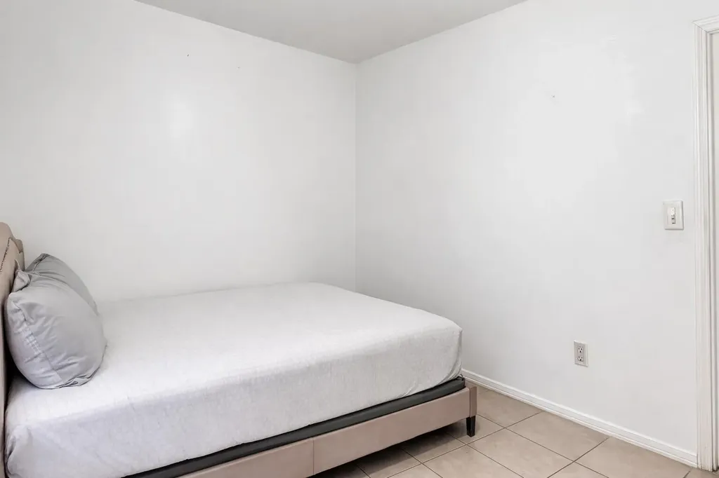250 NW 83rd Street Miami FL 33150