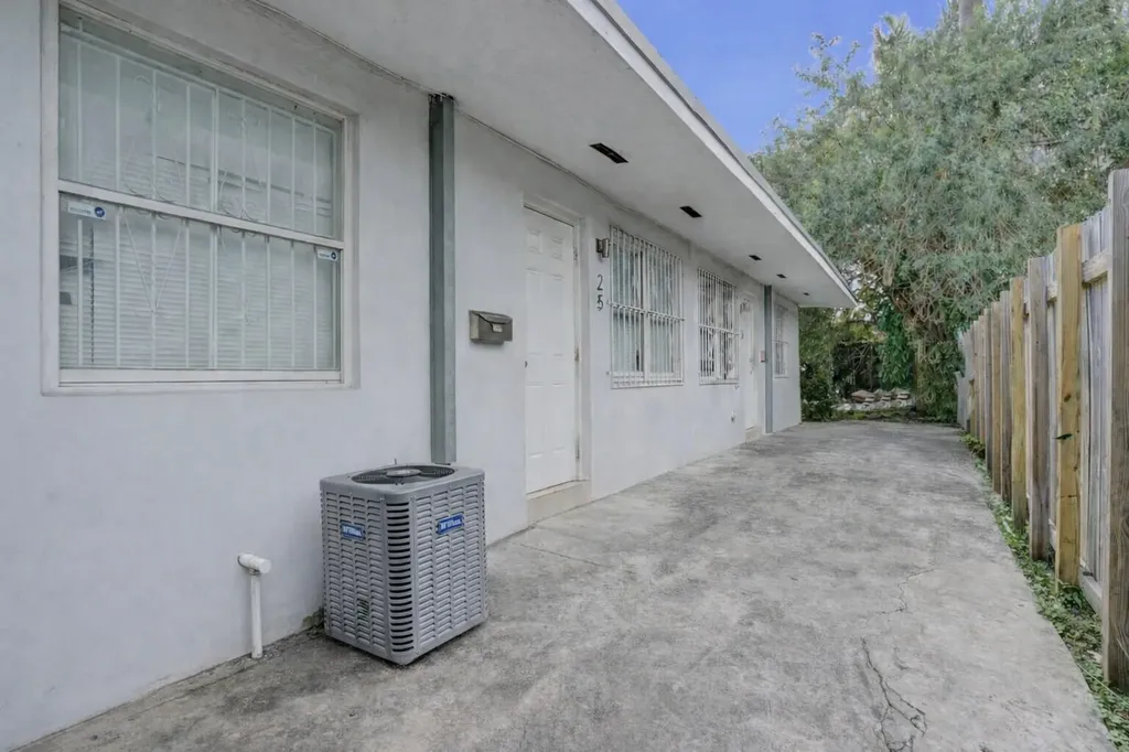 250 NW 83rd Street Miami FL 33150