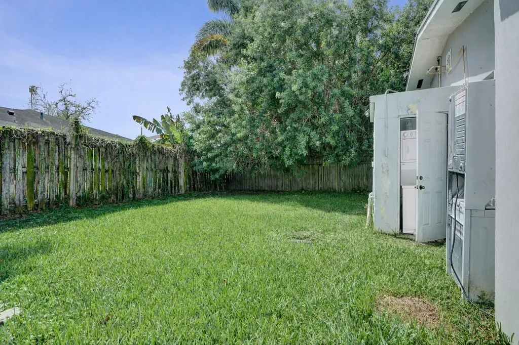 250 NW 83rd Street Miami FL 33150