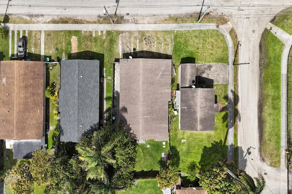 250 NW 83rd Street Miami FL 33150