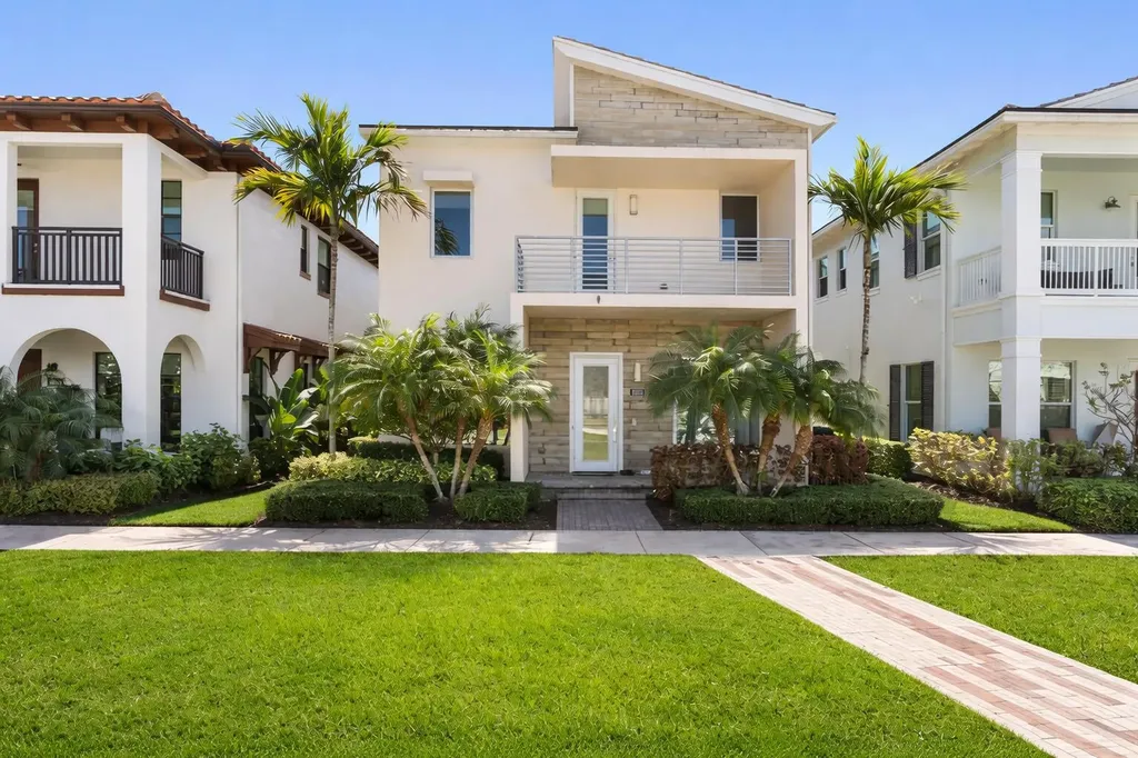 1030 Faulkner Terrace Palm Beach Gardens FL 33418