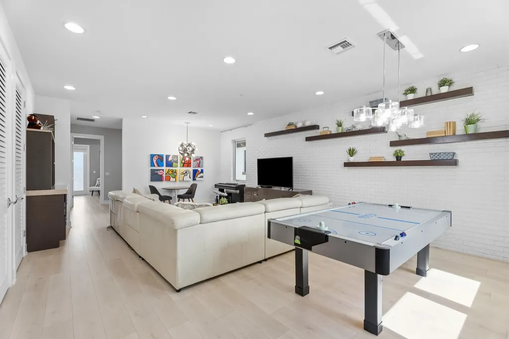 1030 Faulkner Terrace Palm Beach Gardens FL 33418
