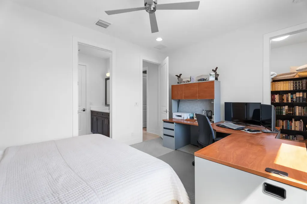 1030 Faulkner Terrace Palm Beach Gardens FL 33418