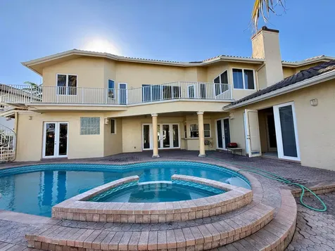 122 Nurmi Drive Fort Lauderdale FL 33301
