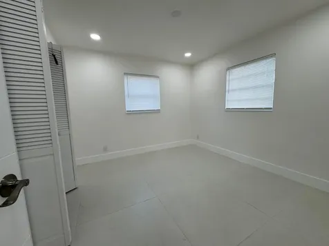 6610 Greene Street Hollywood FL 33024