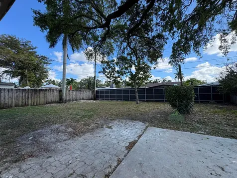 6610 Greene Street Hollywood FL 33024