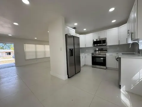 6610 Greene Street Hollywood FL 33024