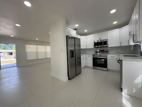 6610 Greene Street Hollywood FL 33024