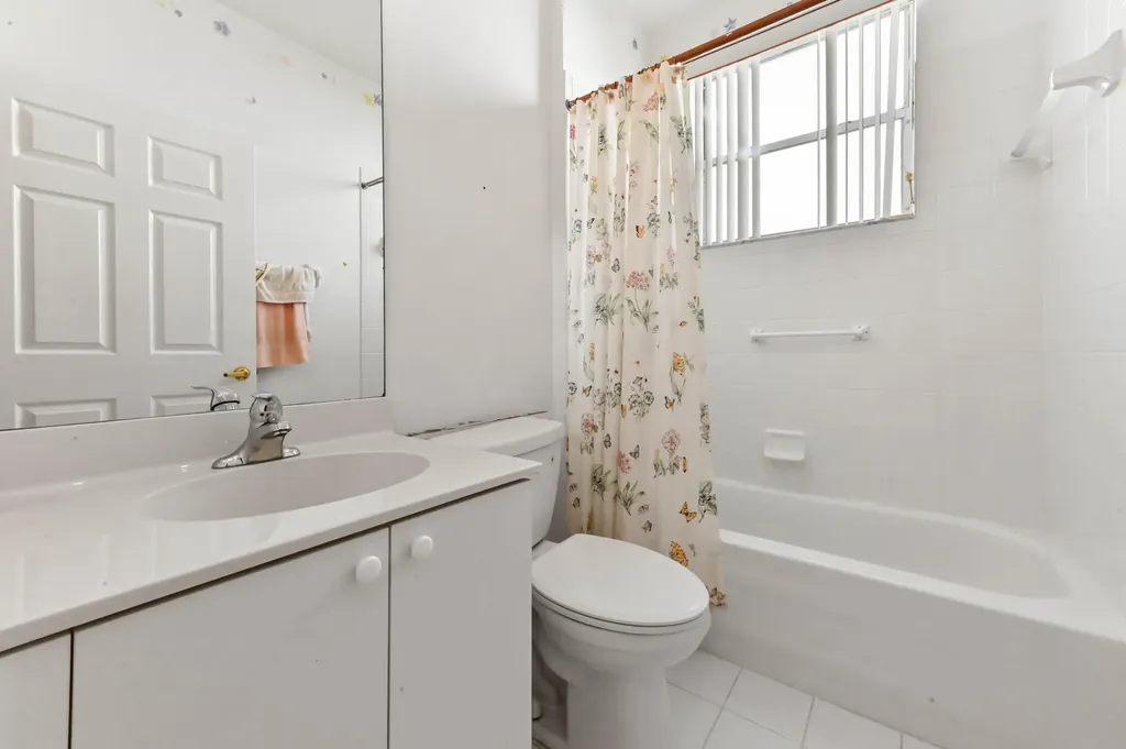 7874 Laina Lane Boynton Beach FL 33437
