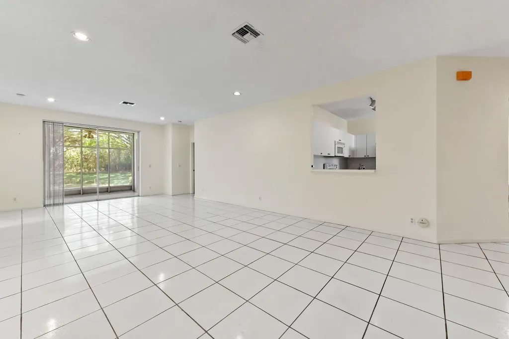 7874 Laina Lane Boynton Beach FL 33437