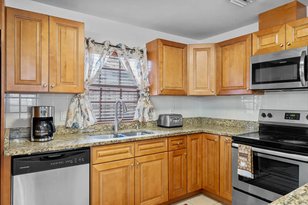 1120 NE 42nd Court Pompano Beach FL 33064