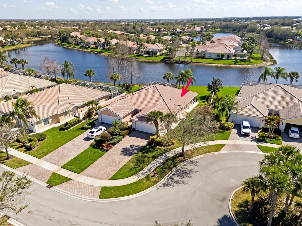 10646 SW Hartwick Drive Port St Lucie FL 34987
