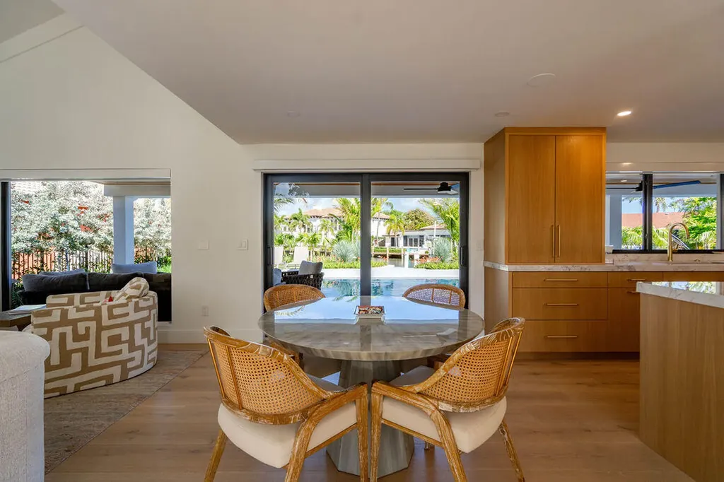 3001 NE 52nd Street Lighthouse Point FL 33064