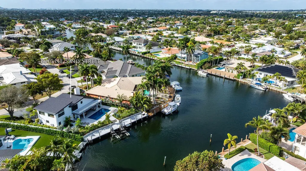 3001 NE 52nd Street Lighthouse Point FL 33064