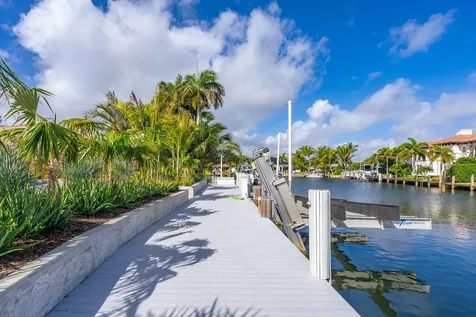 3001 NE 52nd Street Lighthouse Point FL 33064