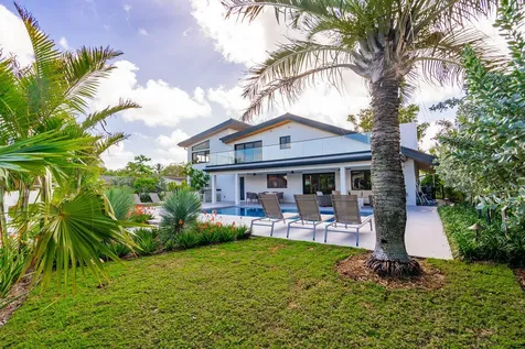 3001 NE 52nd Street Lighthouse Point FL 33064