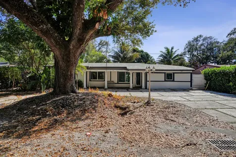 640 NE 160th Street Miami FL 33162