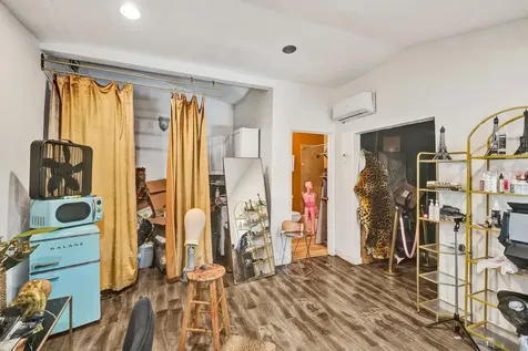 640 NE 160th Street Miami FL 33162