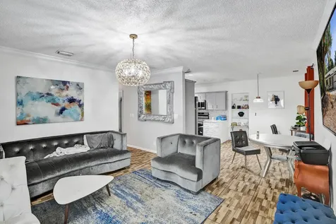 640 NE 160th Street Miami FL 33162